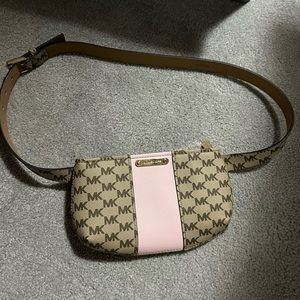 New Michael Kors Fanny Pack